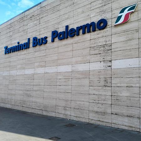 Appartamento Stazione di Palermo Affitti Esterno foto